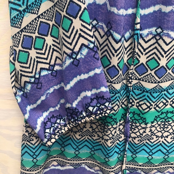 Blue pair 3/4 sleeve tie front tunic, boho print - Picture 4 of 6